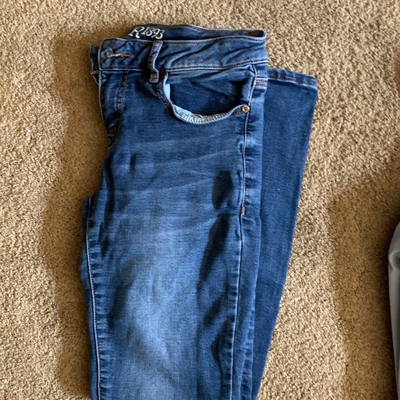 Jeans bundle - Picture 2 of 4